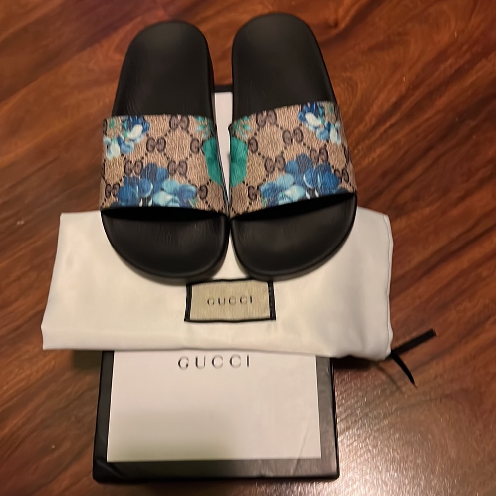 BNWB inspired Bloom slides